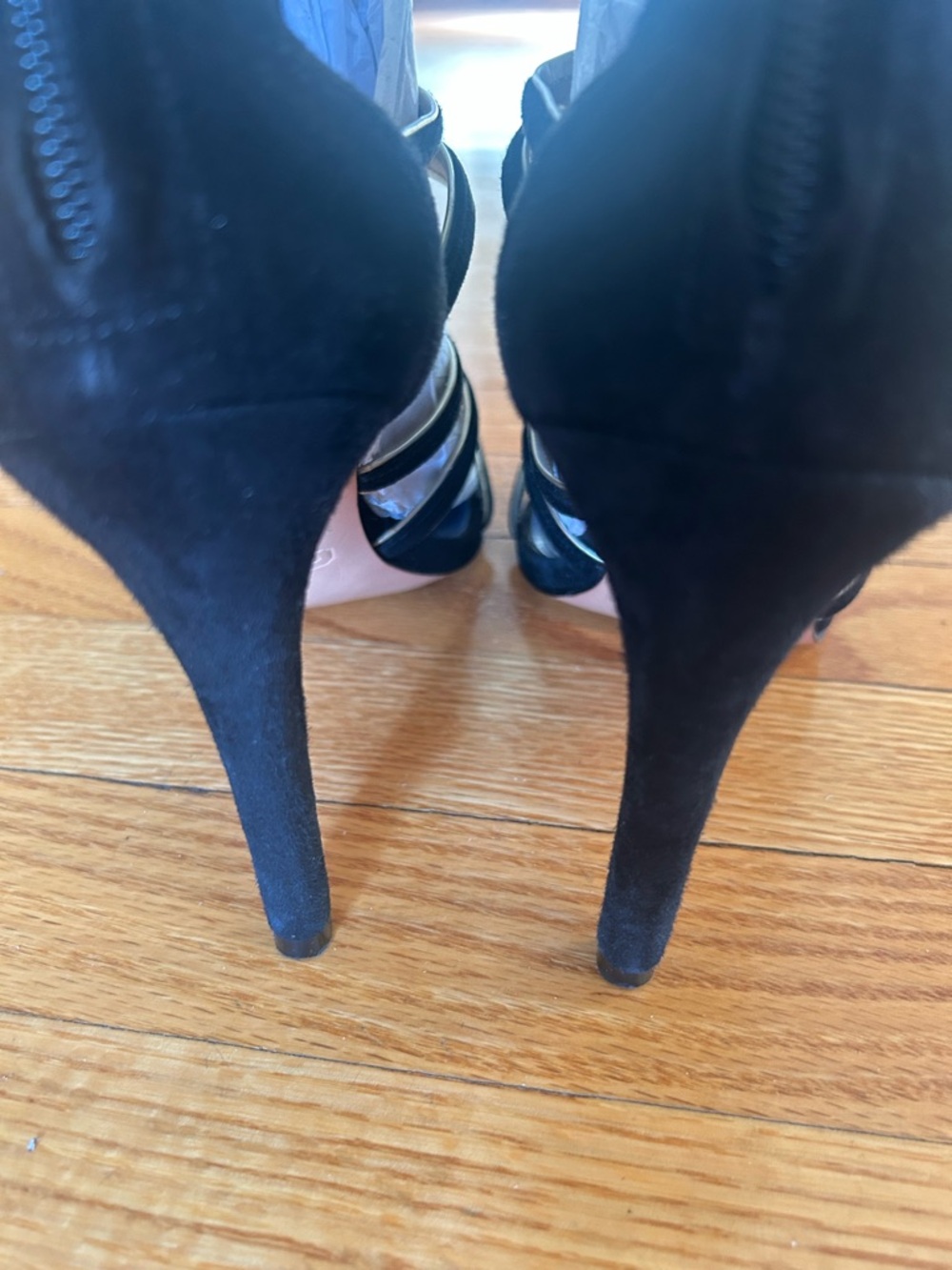 Coach Black Strappy Heeled Sandals with Gold Accents Size 9.5 - Picture 4 of 7